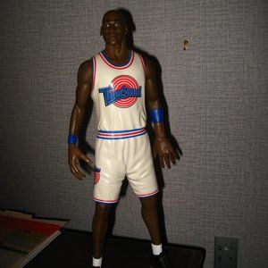 🏀 Michael Jordan Tune Squad 1996 Talking Doll